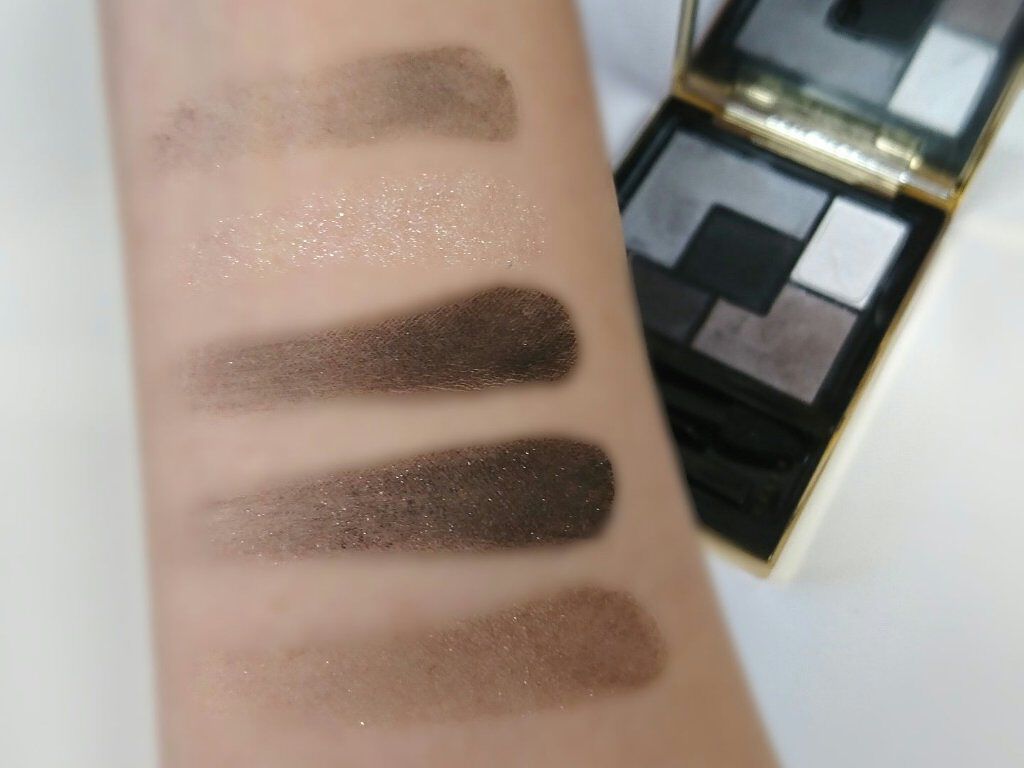 クチュール クルール パレット 1 タキシード/YVES SAINT LAURENT BEAUTE/アイシャドウパレットを使ったクチコミ（2枚目）