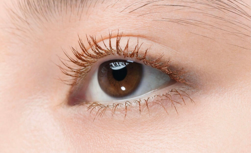 a on LIPS 「*ほんのり色づくブラウンマスカラ*こんばんは!🌟今回は、UZU..」(3枚目)