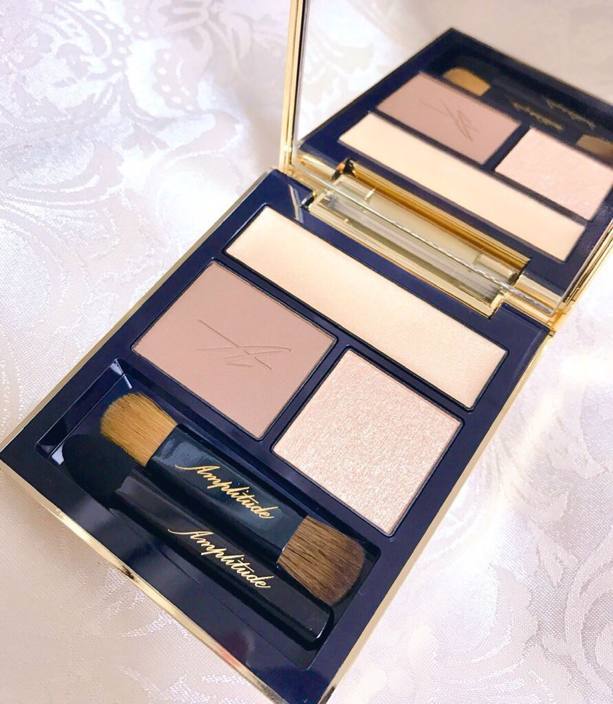 コンスピキュアス アイズ/Amplitude/アイシャドウパレットを使ったクチコミ(2枚目)