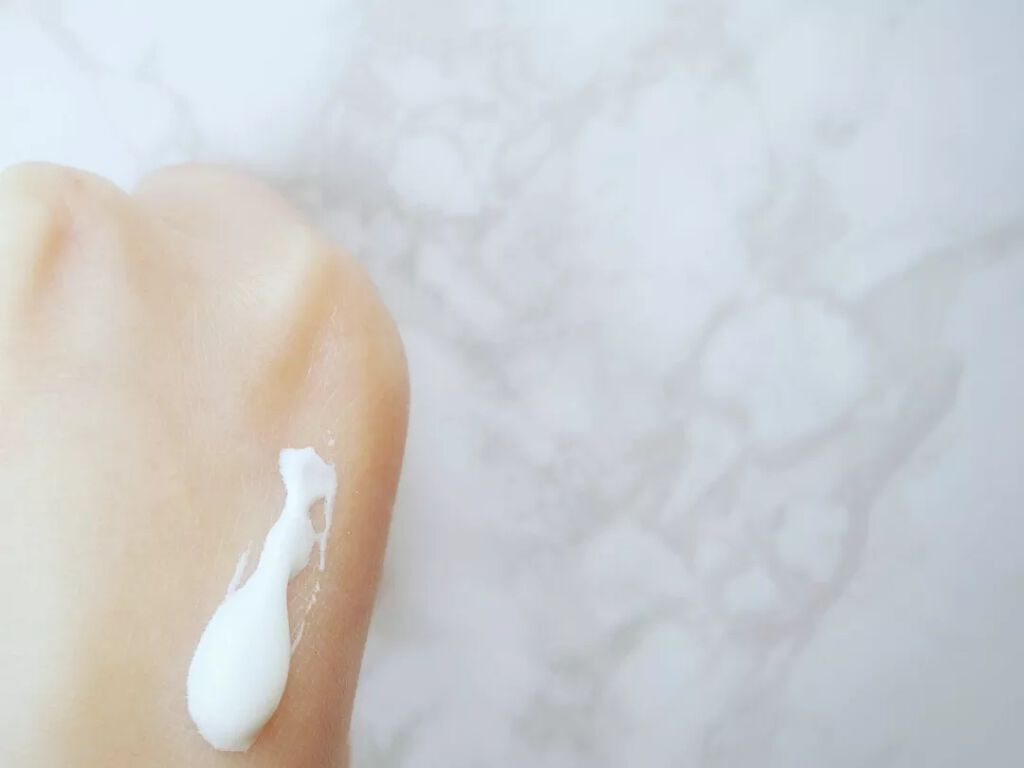 サンカットR ライトアップUV エッセンス/サンカット®/日焼け止めローションを使ったクチコミ（2枚目）