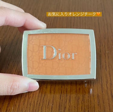 【旧】ディオール バックステージ ロージー グロウ 004 コーラル/Dior/パウダーチークを使ったクチコミ（1枚目）