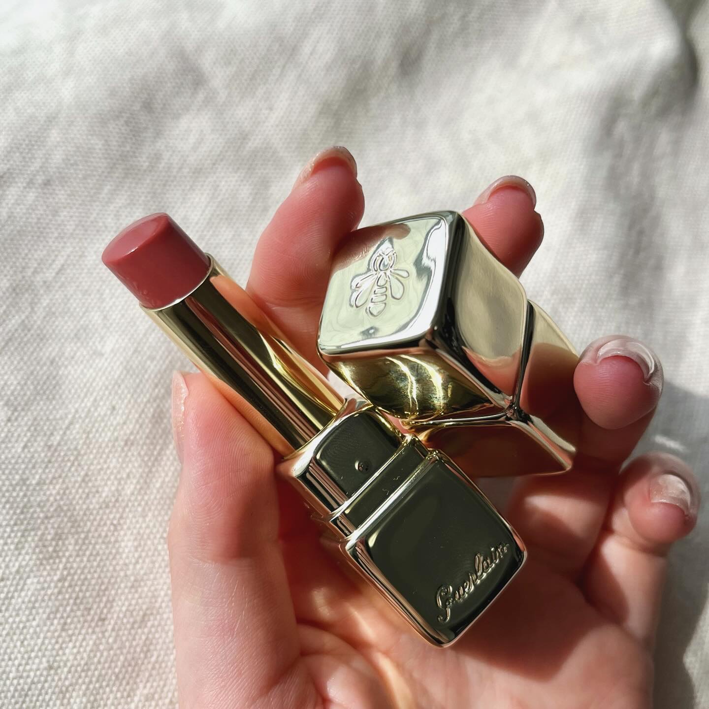 キスキス ビー グロウ 129 ブロッサム グロウ/GUERLAIN/口紅を使ったクチコミ（1枚目）