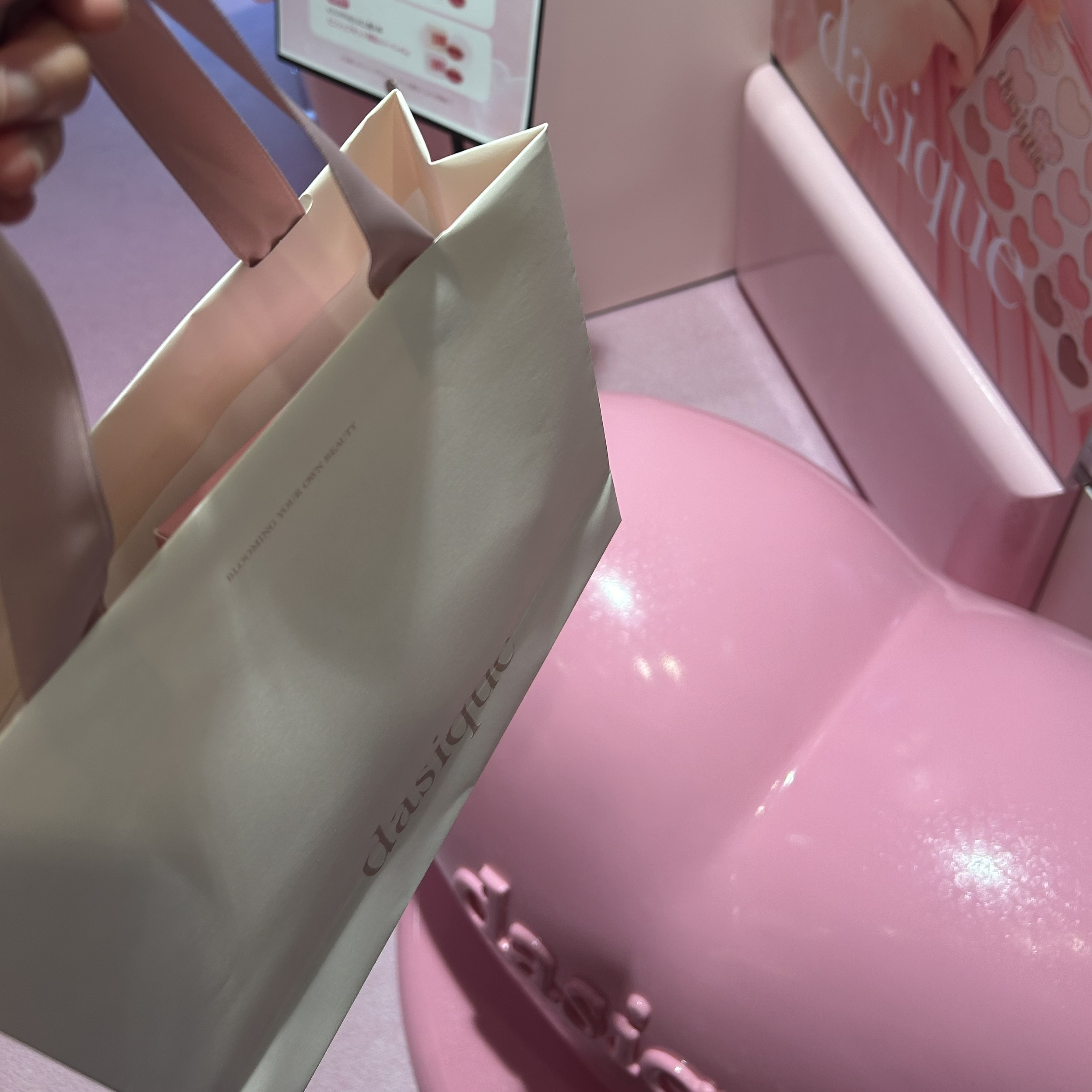 ブレンディングムードチーク/dasique/パウダーチークを使ったクチコミ（3枚目）