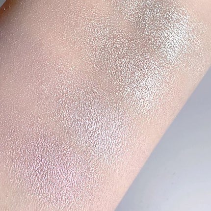 グロウコントゥアリングハイライターパレット/wakemake/パウダーハイライトを使ったクチコミ(4枚目)