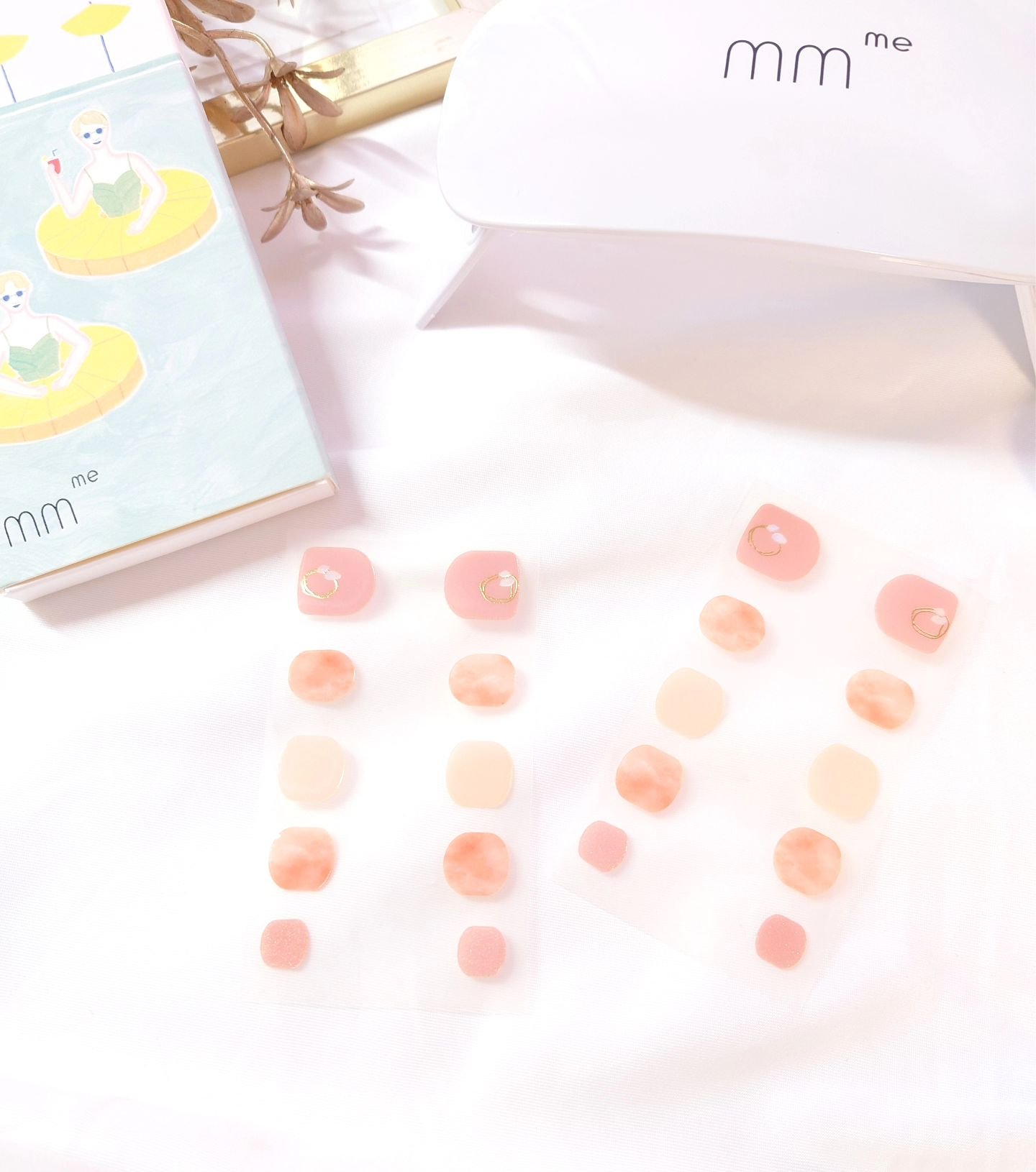 シンデレラネイル（切らなくていいジェルネイルシール）/mmme/ネイルシールを使ったクチコミ（3枚目）