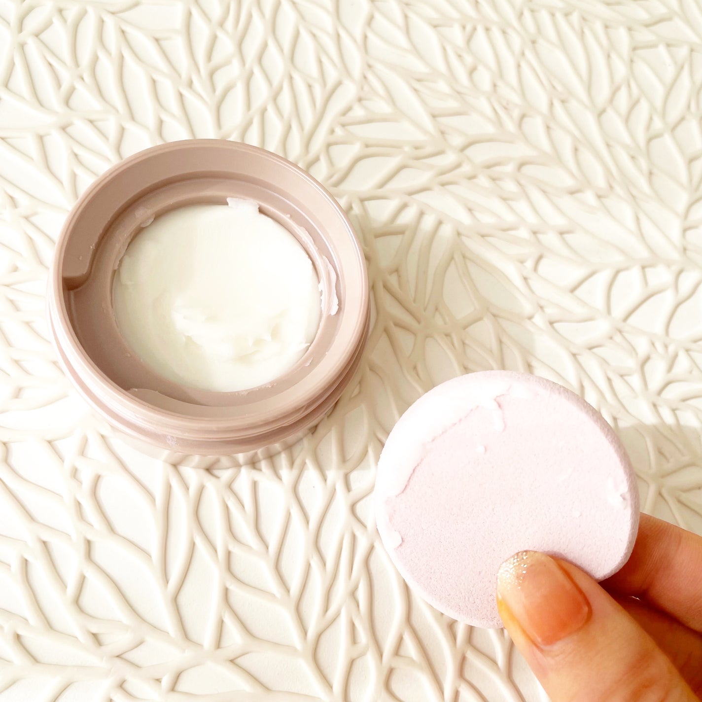 8x4 デオドラントパテ【医薬部外品】/8x4/デオドラント・制汗剤を使ったクチコミ(5枚目)