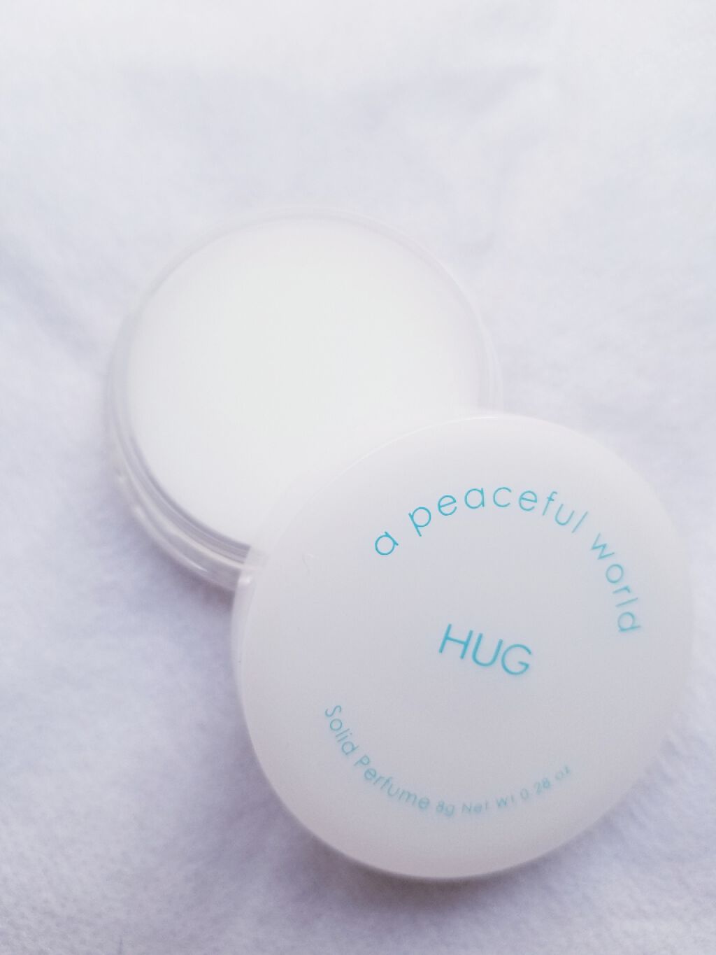 HUG ソリッドパフューム/a peaceful world/練り香水を使ったクチコミ(3枚目)