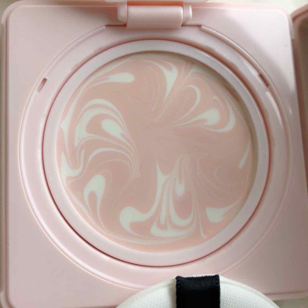 ランタンポレル ブロッサム クリーム コンパクト/GIVENCHY/化粧下地を使ったクチコミ(3枚目)