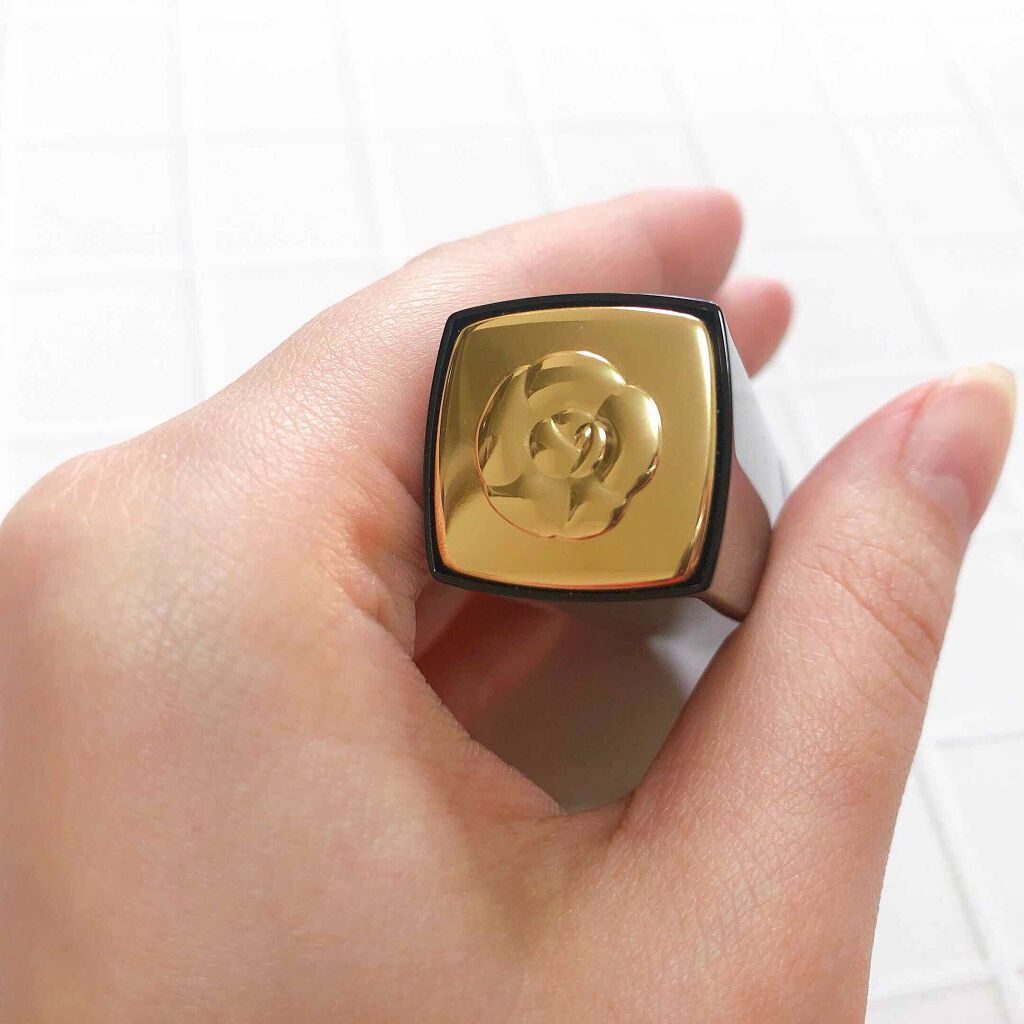 ルージュ アリュール カメリア 607 カメリア ルージュ メタル ドゥ シャネル/CHANEL/口紅を使ったクチコミ（3枚目）