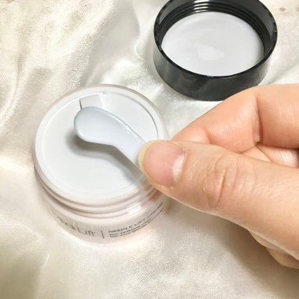 メディリフト ニードルリフトクリーム/YA-MAN TOKYO JAPAN/フェイスクリームを使ったクチコミ(4枚目)