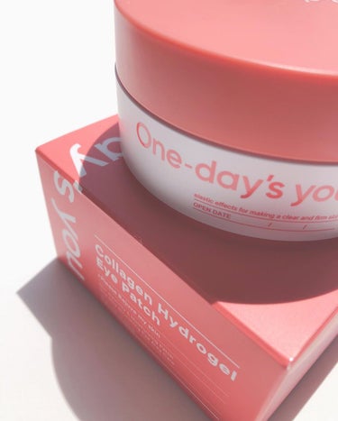 One-day's you
Collagen Hydrogel Eye Patch

ワンデイズユー
コラーゲンハイドロゲルアイパッチ

□韓国2重機能性化粧品
　(美白、シワ改善)
□水溶性コラーゲン