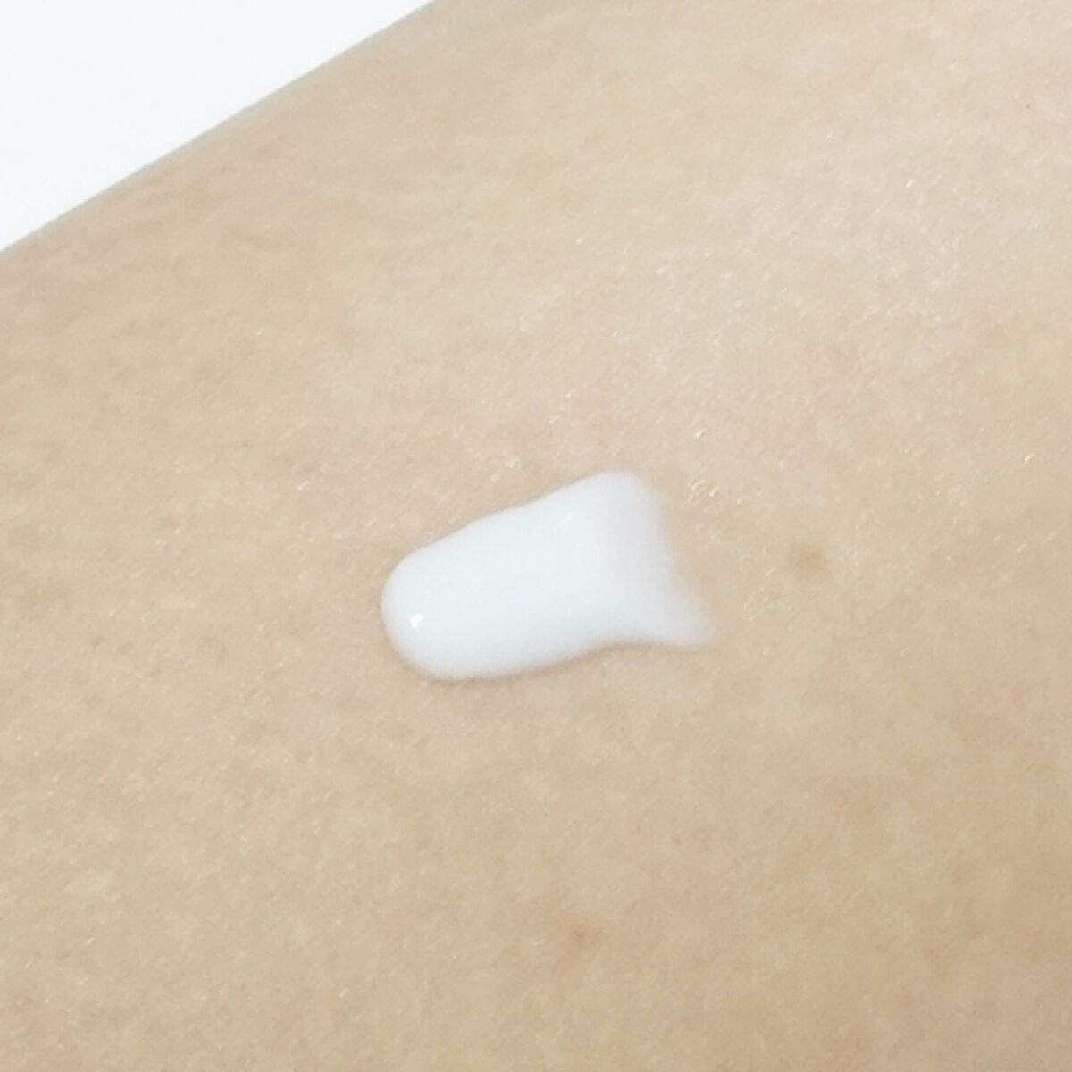 コエンリッチ ザ プレミアム 薬用CICAリペア ハンドクリーム/コエンリッチQ10/ハンドクリームを使ったクチコミ(2枚目)