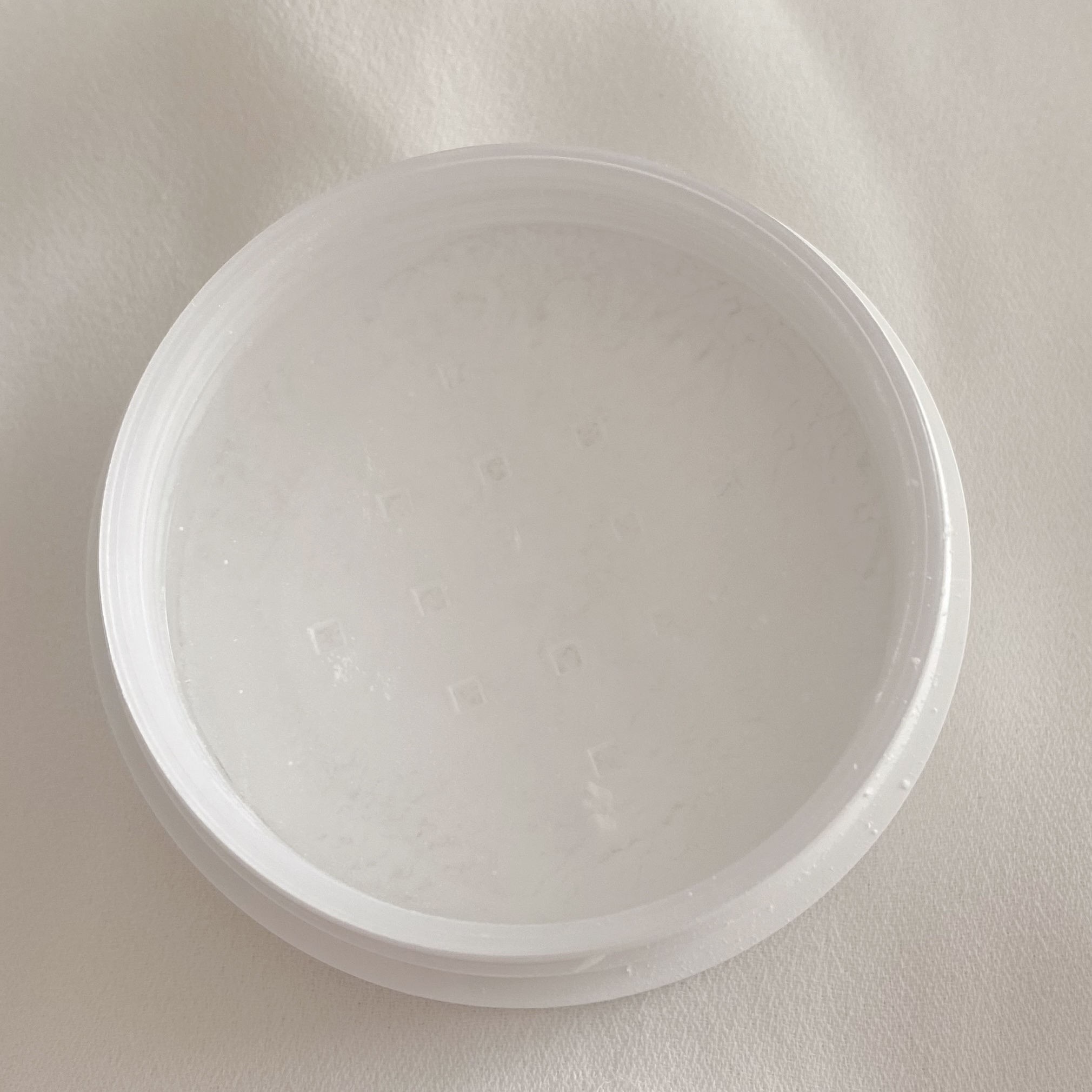 CICA ノーセバム マイルドパウダー/VT/ルースパウダーを使ったクチコミ（2枚目）