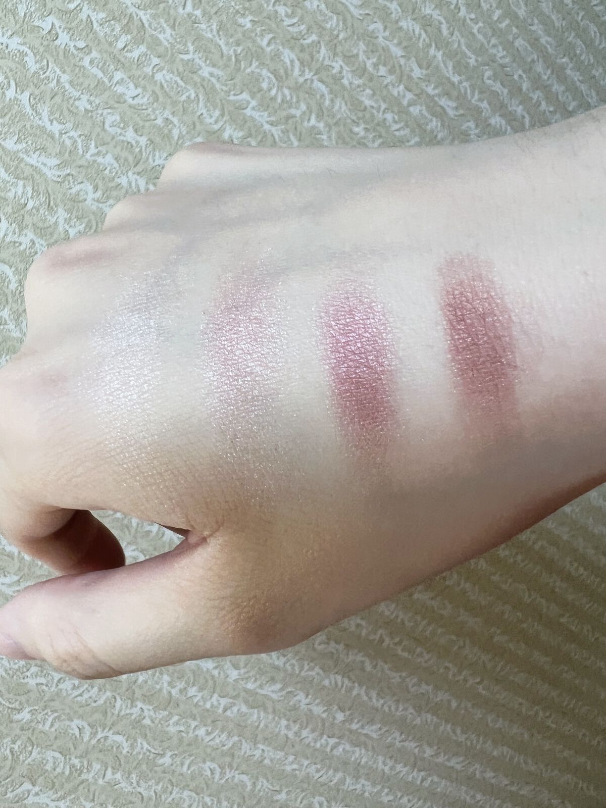 リアルクローズシャドウ/excel/アイシャドウパレットを使ったクチコミ（2枚目）