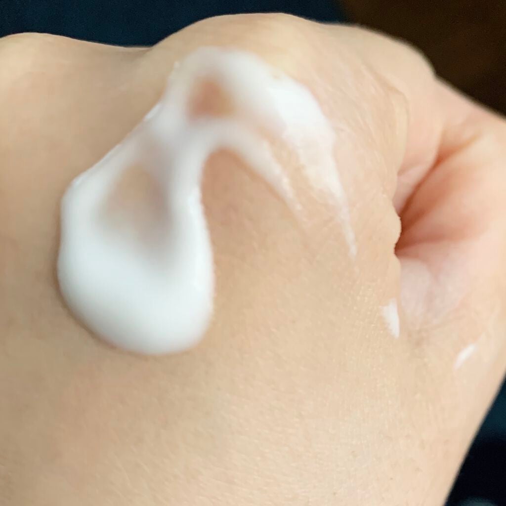 エルバヴェール ハンドクリーム/L'OCCITANE/ハンドクリームを使ったクチコミ(2枚目)