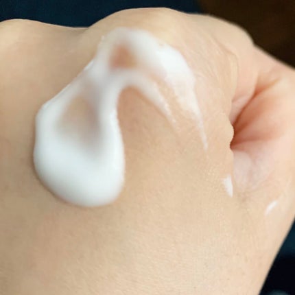 エルバヴェール ボディミルク/L'OCCITANE/ボディミルクを使ったクチコミ(2枚目)