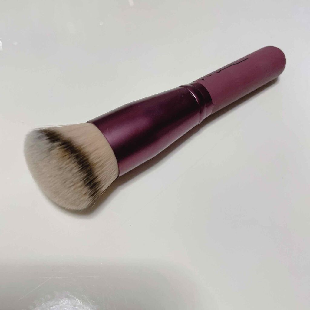 #170 シンセティック ラウンド スラント ブラシ/M・A・C/メイクブラシを使ったクチコミ（2枚目）