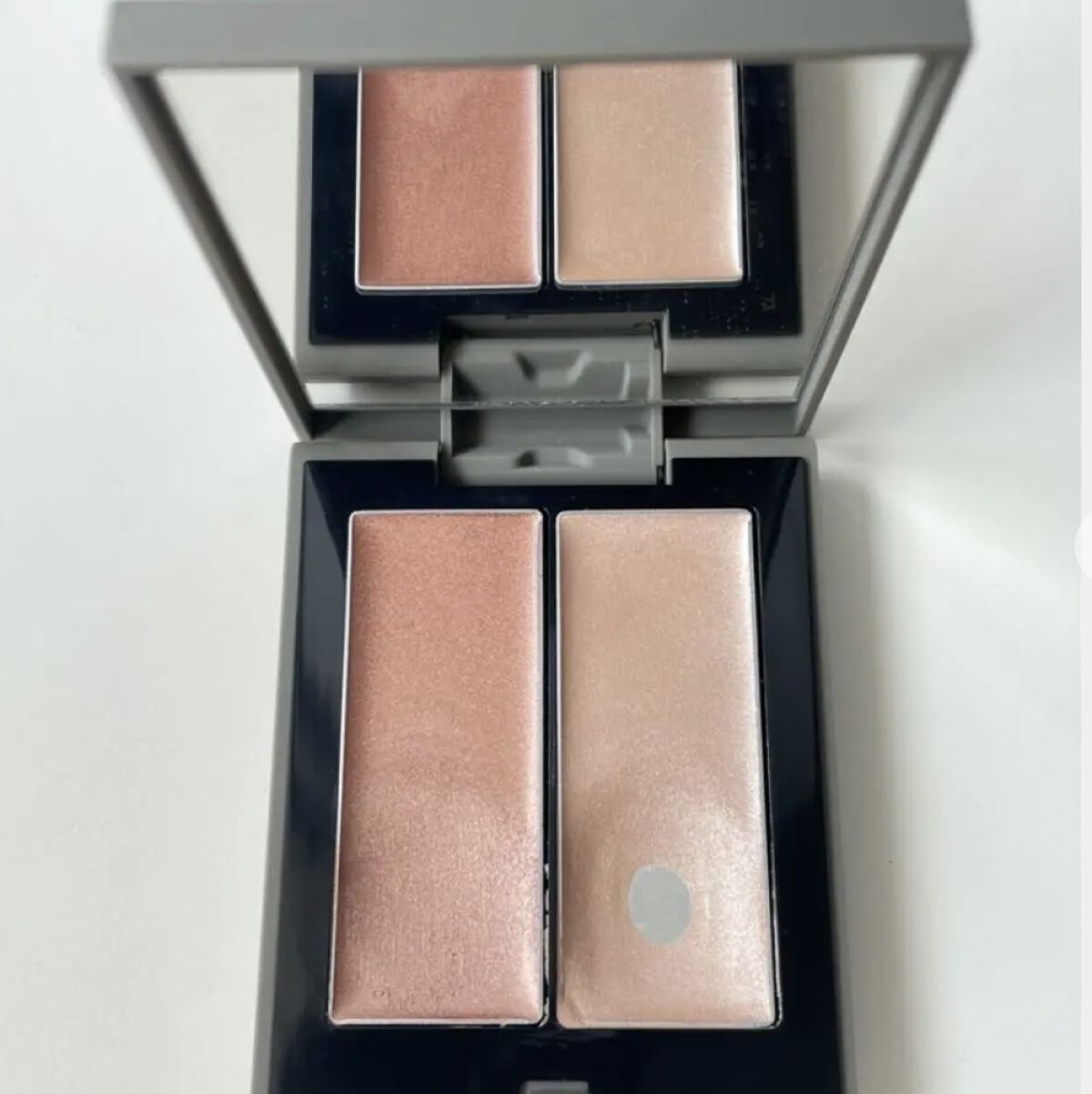 THREE シマリング グロー デュオ/THREE/クリームハイライトを使ったクチコミ（1枚目）