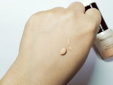 ドラマティックエッセンスリキッド/マキアージュ/リキッドファンデーションを使ったクチコミ(4枚目)