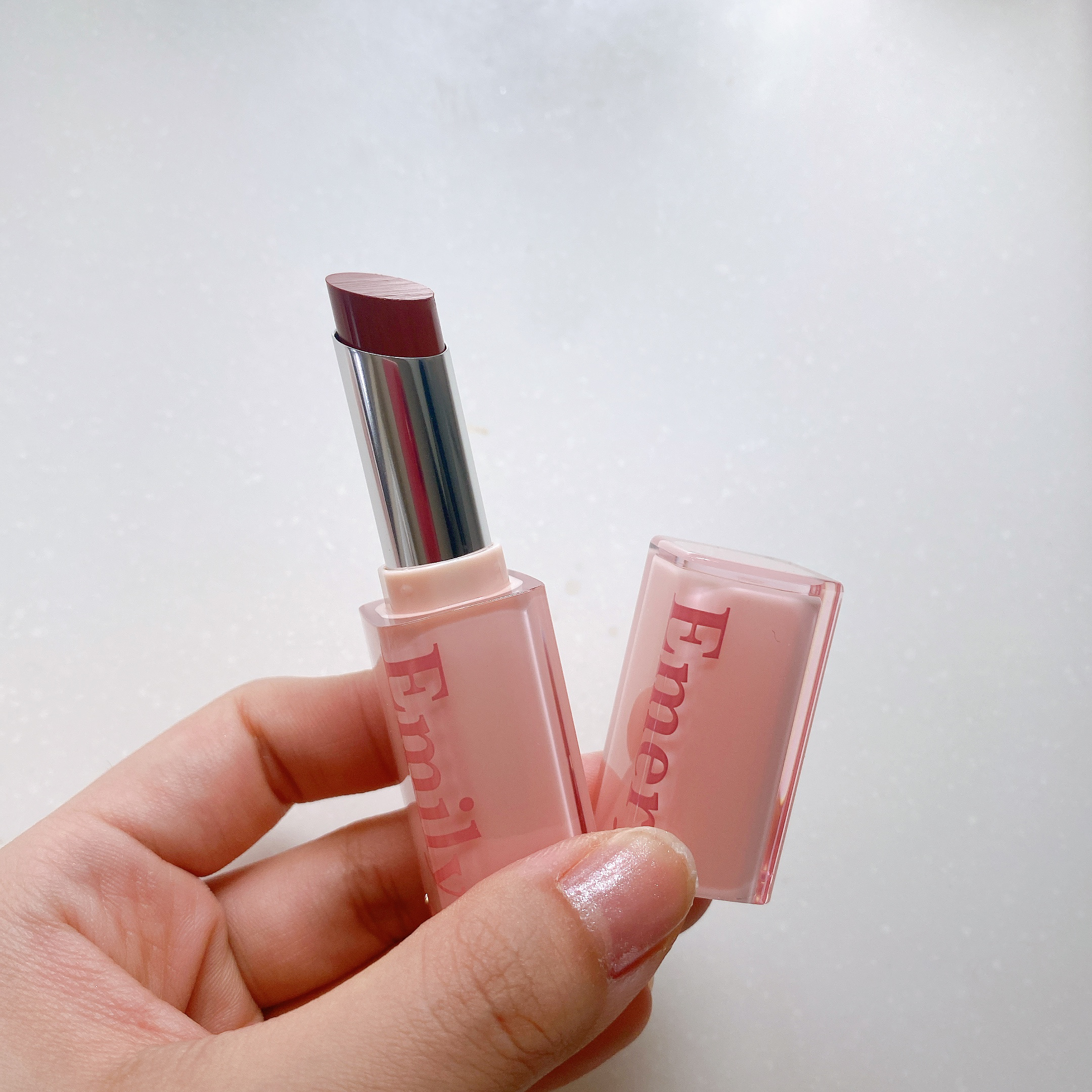 モイスチャー リップスティック 202 テラコッタ/Emery Emily/口紅を使ったクチコミ（1枚目）