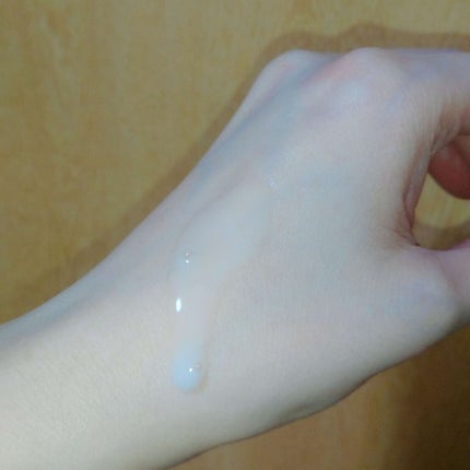 栗嶋てまりのクチコミ「AESTURA
・アトバリア365 ハイドロエッセンス
・アトバリア365 ウォータージェ.....」(3枚目)