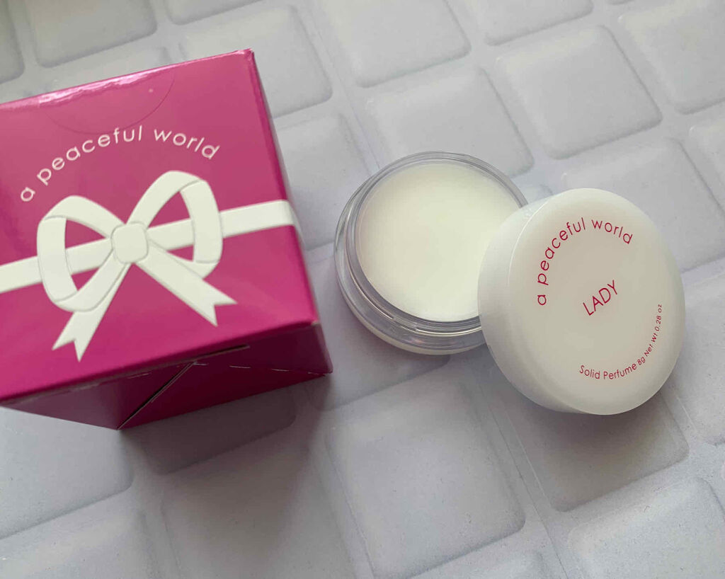 LADY ソリッドパフューム/a peaceful world/練り香水を使ったクチコミ（1枚目）