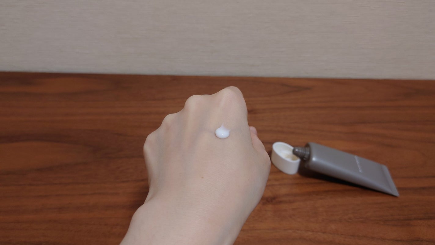 ハンデコルテ/キユートピア/ネック・デコルテケアを使ったクチコミ(2枚目)