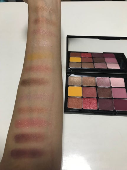 ルージュ アンリミテッド アンプリファイド<2019年クリスマスコフレ限定>/shu uemura/口紅を使ったクチコミ(2枚目)
