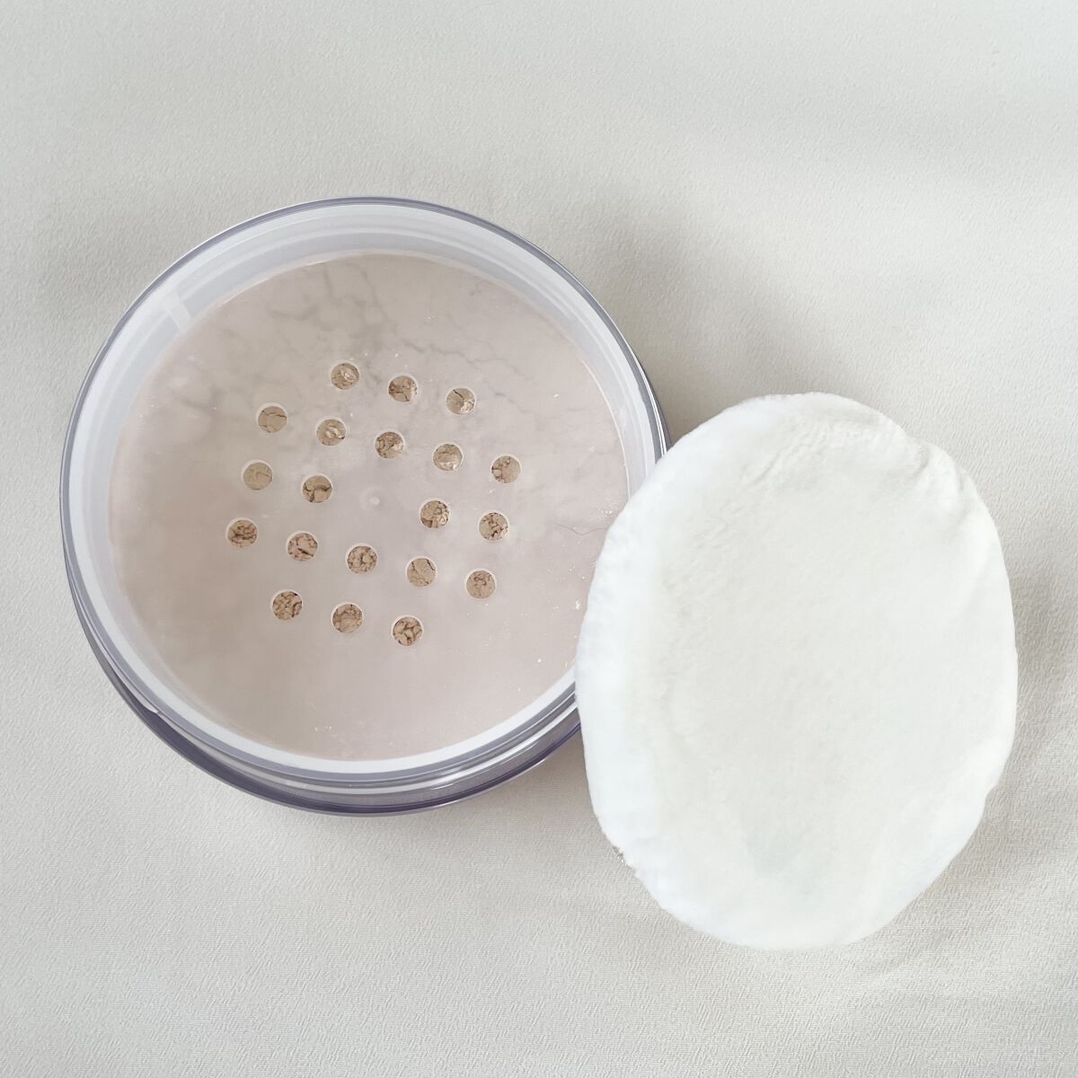 クリア ルーセントパウダー NB/excel/ルースパウダーを使ったクチコミ（2枚目）