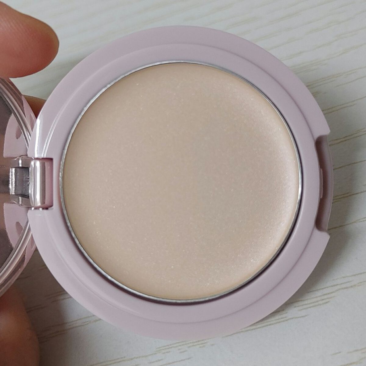 フェイスニュアンス 001 ホワイトピーチ/BLEND BERRY/クリームハイライトを使ったクチコミ（2枚目）