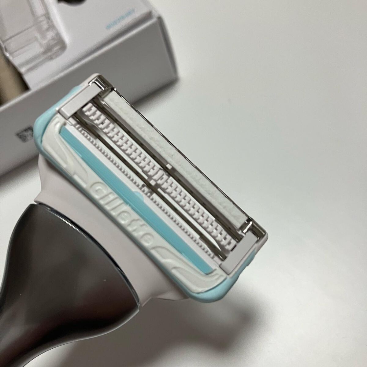 ヴィーナス VIO ヘア&スキン カミソリ/Gillette Venus/シェーバーを使ったクチコミ（3枚目）