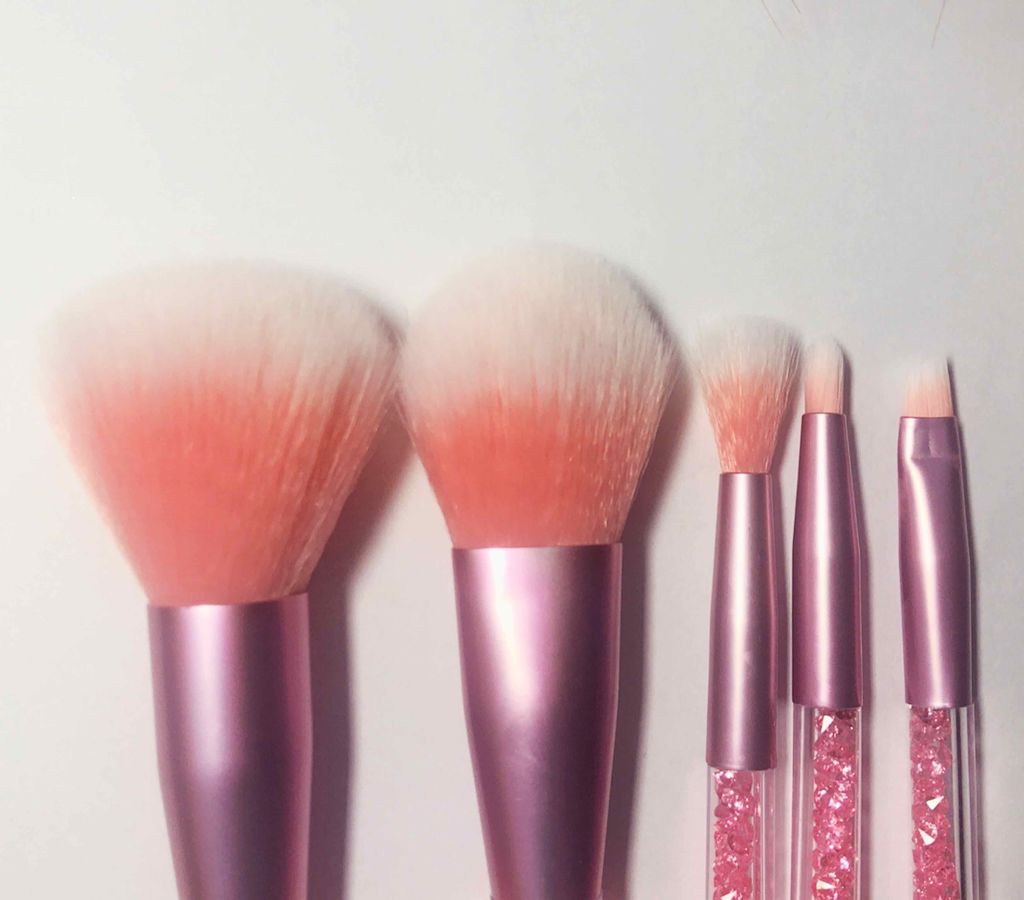 メイクブラシ ミニー シャイニーピンク/ディズニーストア/メイクブラシを使ったクチコミ(2枚目)