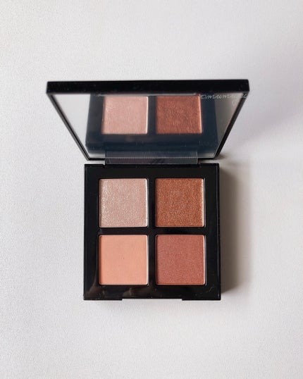 クロマティックス クワッド アイスカルプト アートオブティー(限定色)/shu uemura/アイシャドウパレットを使ったクチコミ(2枚目)