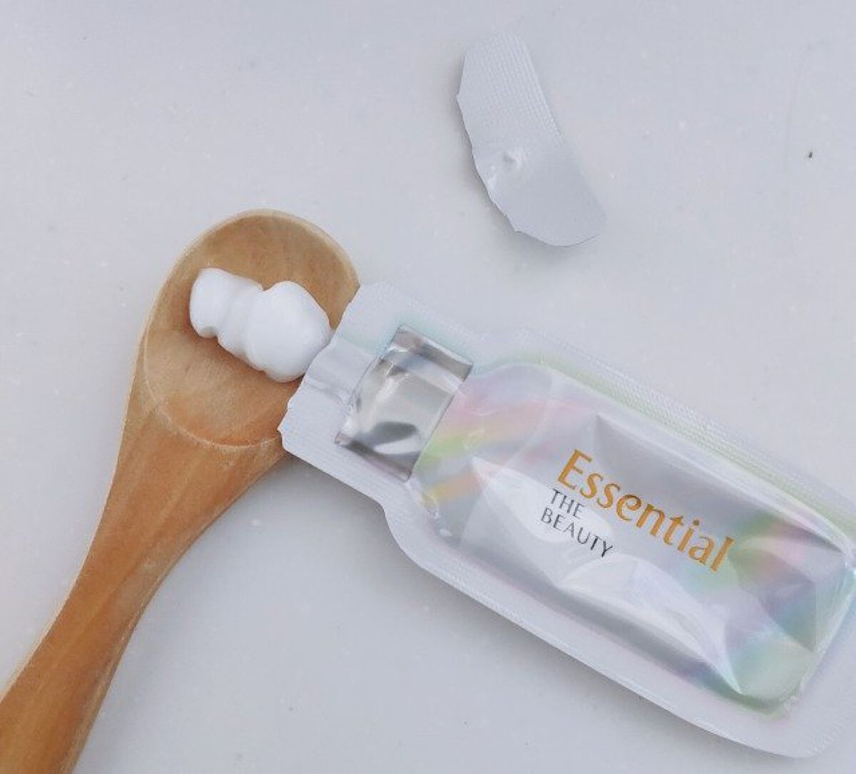 ザビューティ うるツヤチャージヘアパック/エッセンシャル/ヘアマスク・ヘアパックを使ったクチコミ（1枚目）