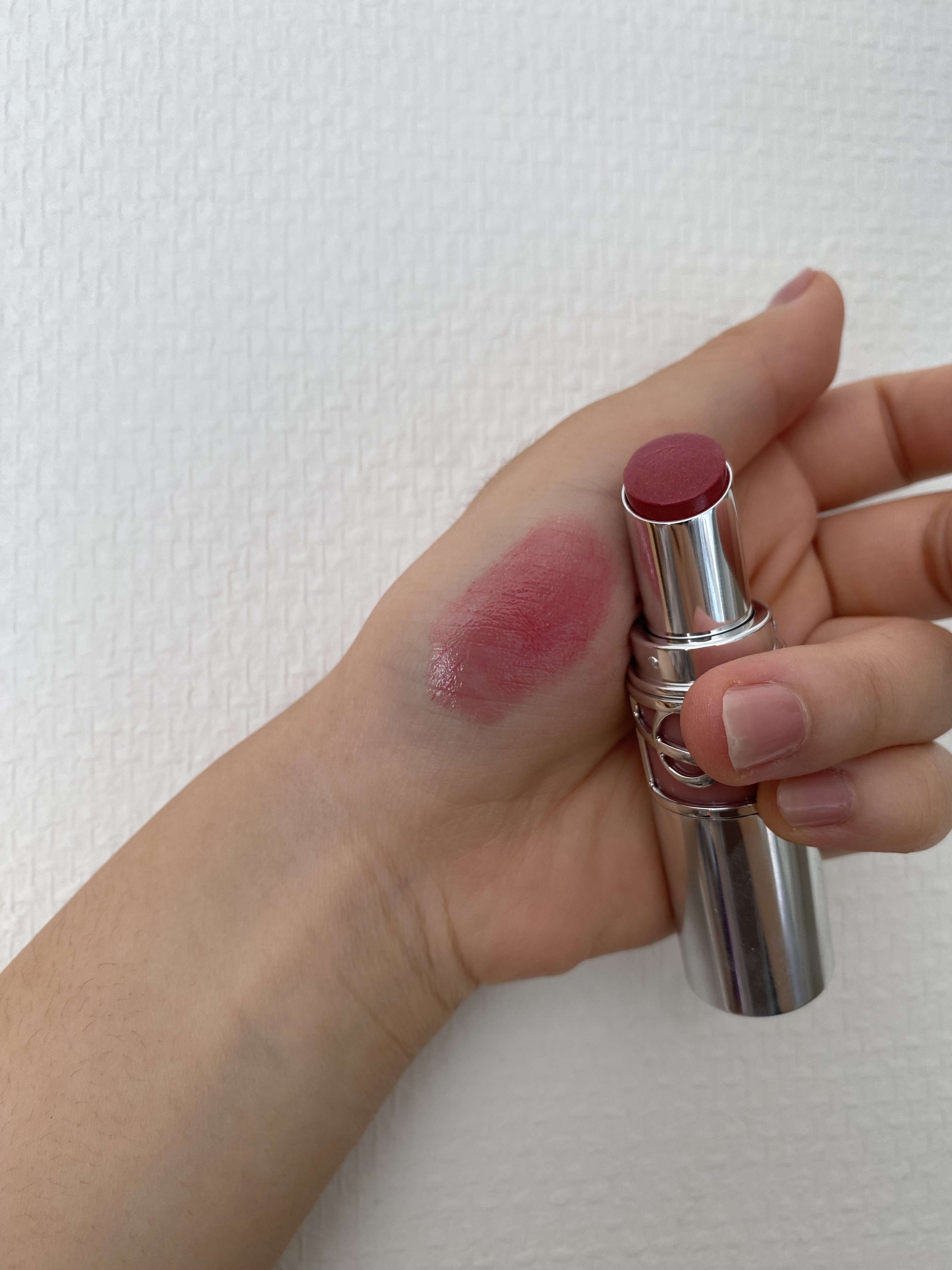 YSL ラブシャイン リップスティック 209  PINK DESIRE	ピンク デザイアー/YVES SAINT LAURENT BEAUTE/口紅を使ったクチコミ（3枚目）