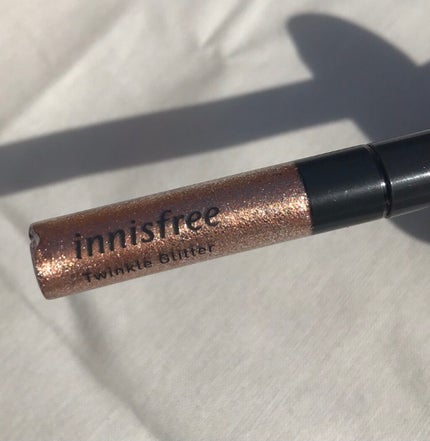 トゥインクル グリッター/innisfree/リキッドアイライナーを使ったクチコミ(1枚目)