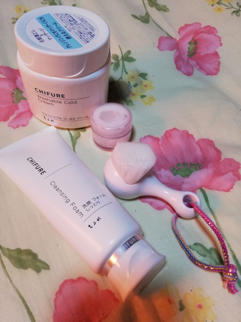 貝印 高密度洗顔ブラシのクチコミ「(//∇//)私のお化粧落としグッズ˚✩*
コールドクリームは使いにくいので付け替えて使ってま.....」（1枚目）