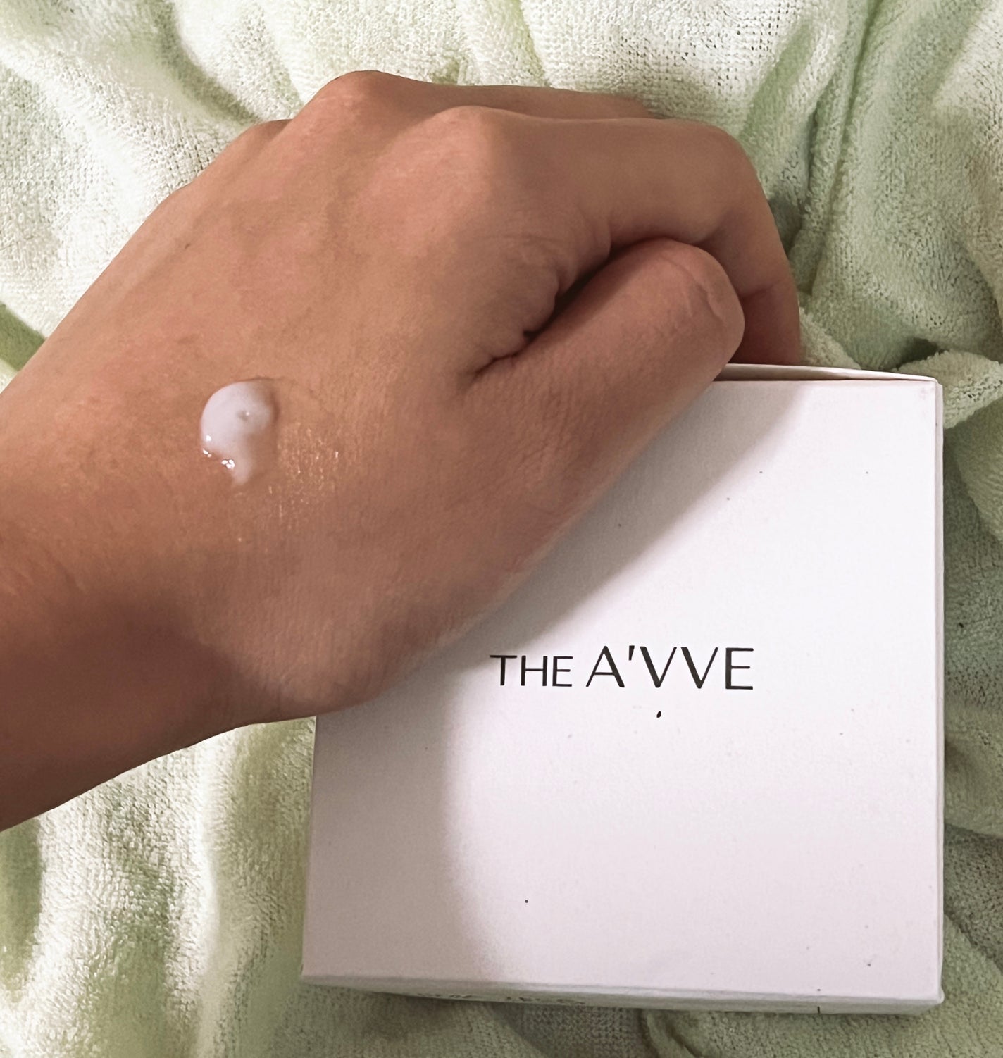 ダーマテカバイオームクリーム/THE A'VVE/フェイスクリームを使ったクチコミ(3枚目)
