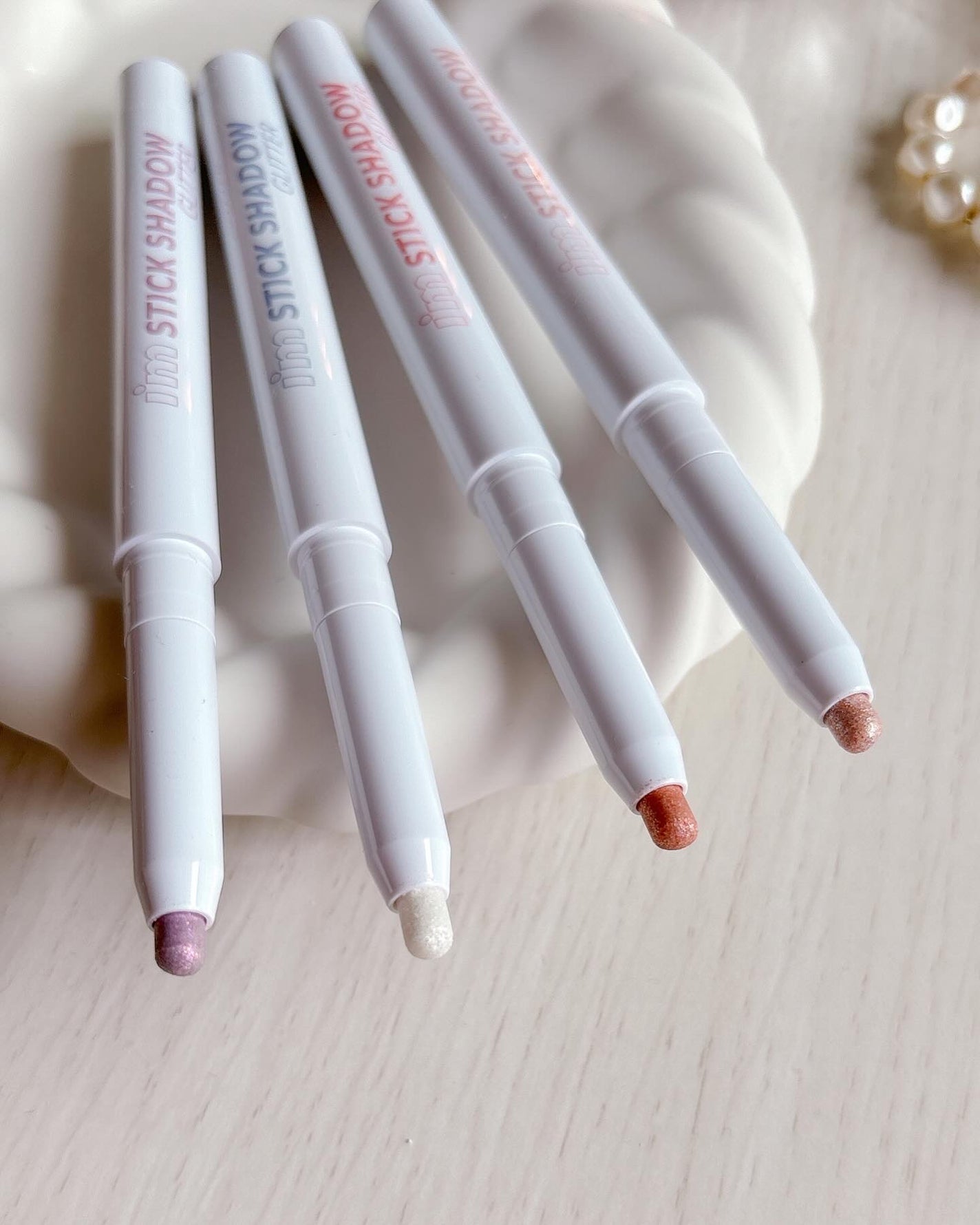 i'm Stick Shadow Glitterr/i’m meme/スティックアイシャドウを使ったクチコミ(5枚目)