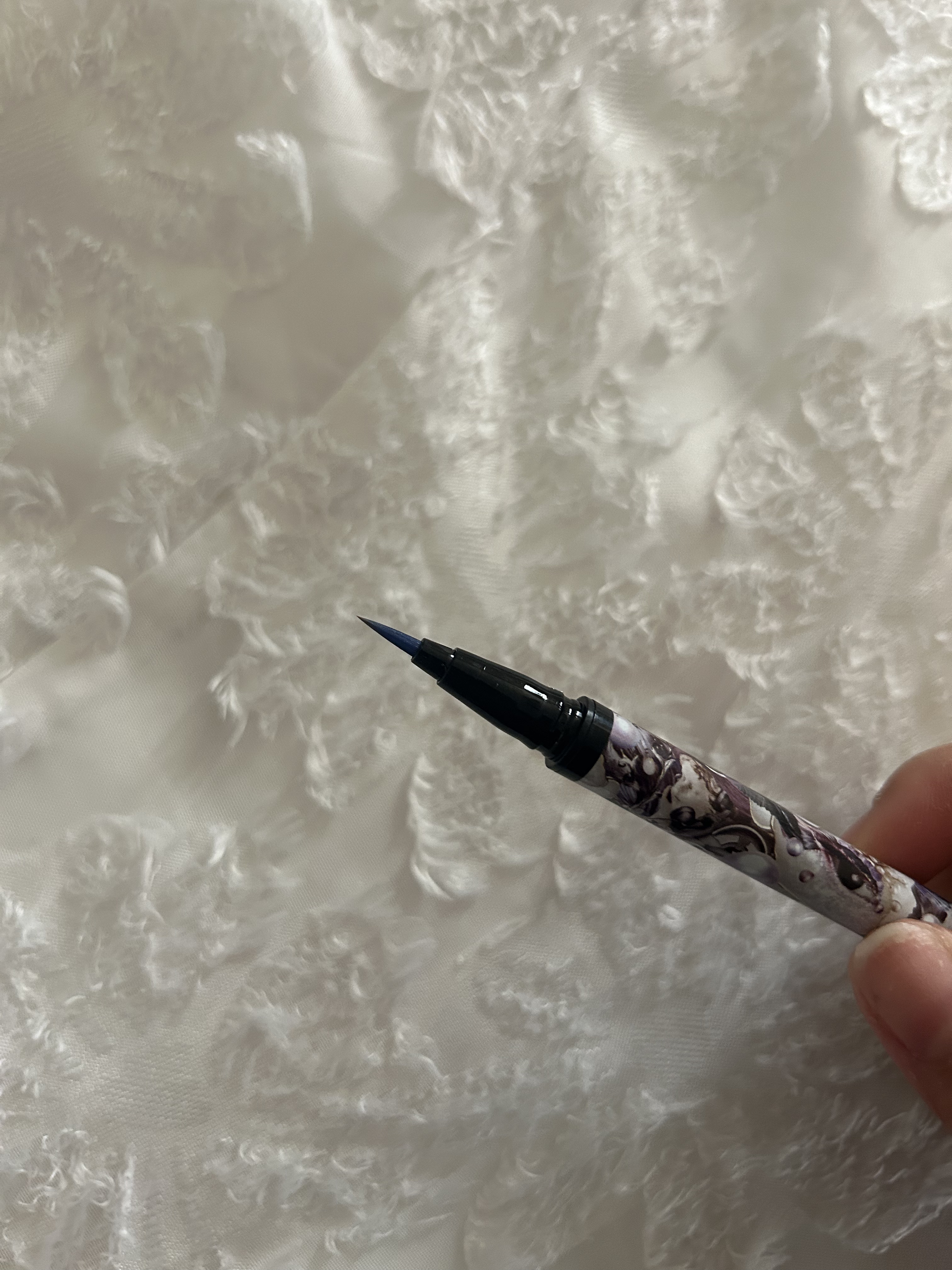 シアーペインティングライナー PU 透け感パープル/KATE/リキッドアイライナーを使ったクチコミ（2枚目）