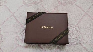 デュオ・ドゥ・ショコラアイズ/LUNASOL/アイシャドウパレットを使ったクチコミ（2枚目）