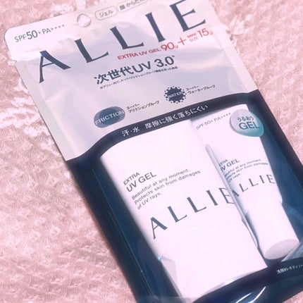 アリィー エクストラUV ジェルNのクチコミ「アリィー
エクストラUV ジェルN
ミニサイズも付いてる、お得パック✨
アリィーは前から気.....」(1枚目)