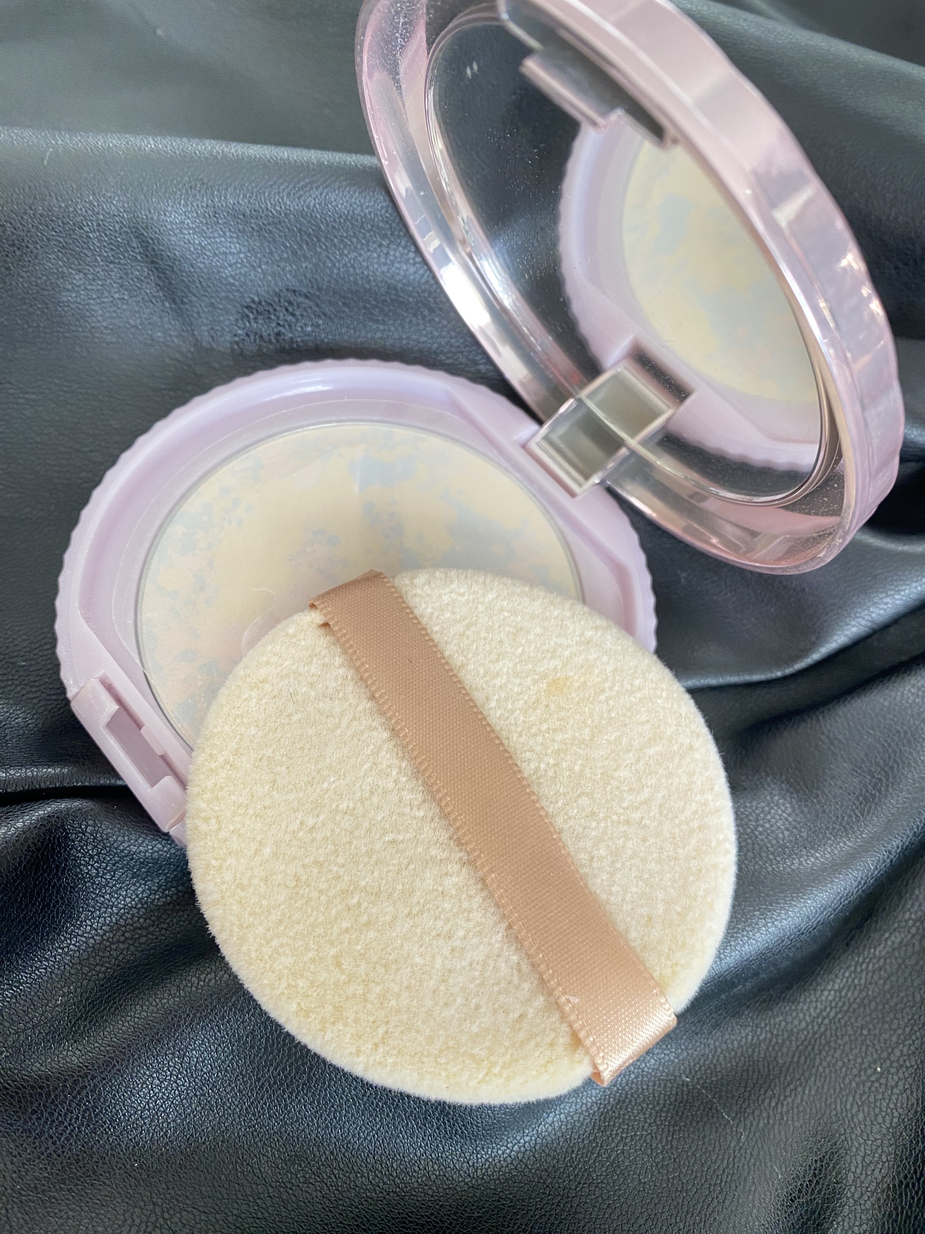 トランスペアレントフィニッシュパウダー/キャンメイク/プレストパウダーを使ったクチコミ（1枚目）