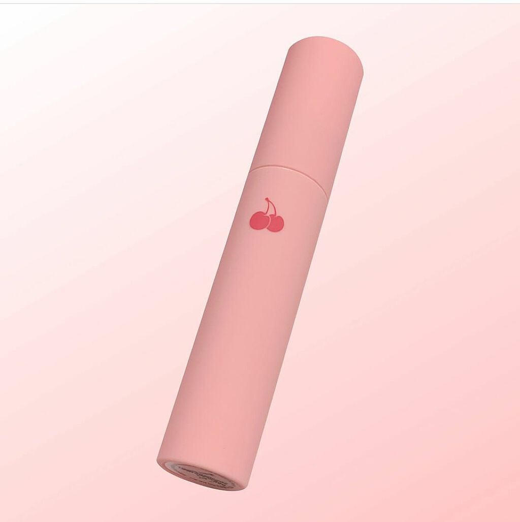 桜美姫香 on LIPS 「めっちゃ色合いよきです!使うともったいないぐらい!!#はじめて..」(2枚目)