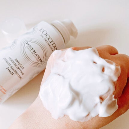 レーヌブランシュ イルミネイティングクレンジングフォーム/L'OCCITANE/泡洗顔を使ったクチコミ(5枚目)