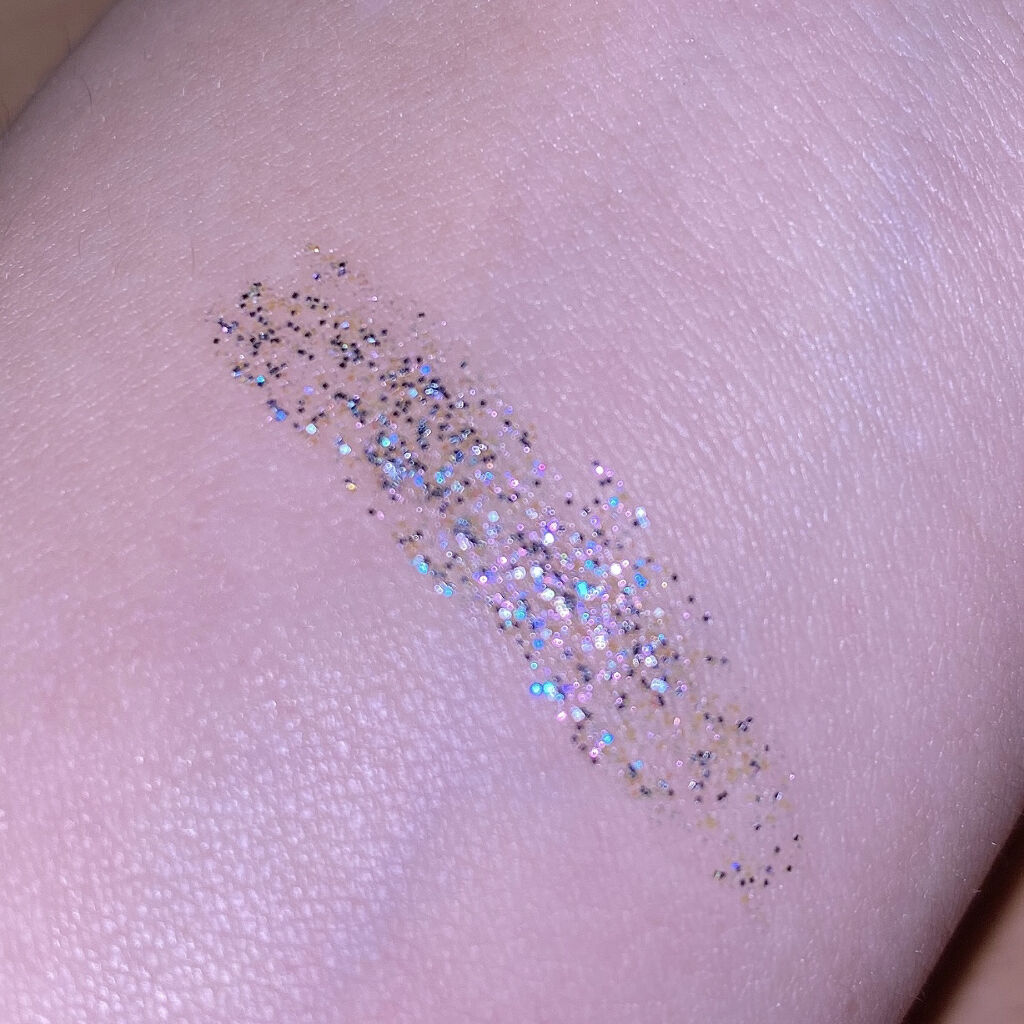 グリッターイルミネーションライナー/CipiCipi/リキッドアイライナーを使ったクチコミ（3枚目）