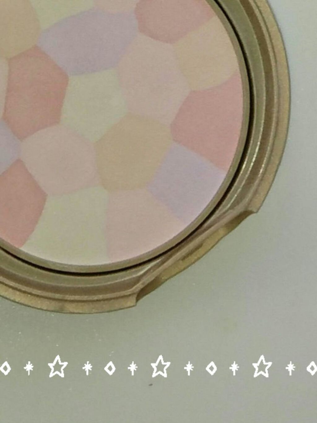 マシュマロフィニッシュパウダー　～Abloom～/キャンメイク/プレストパウダーを使ったクチコミ（3枚目）