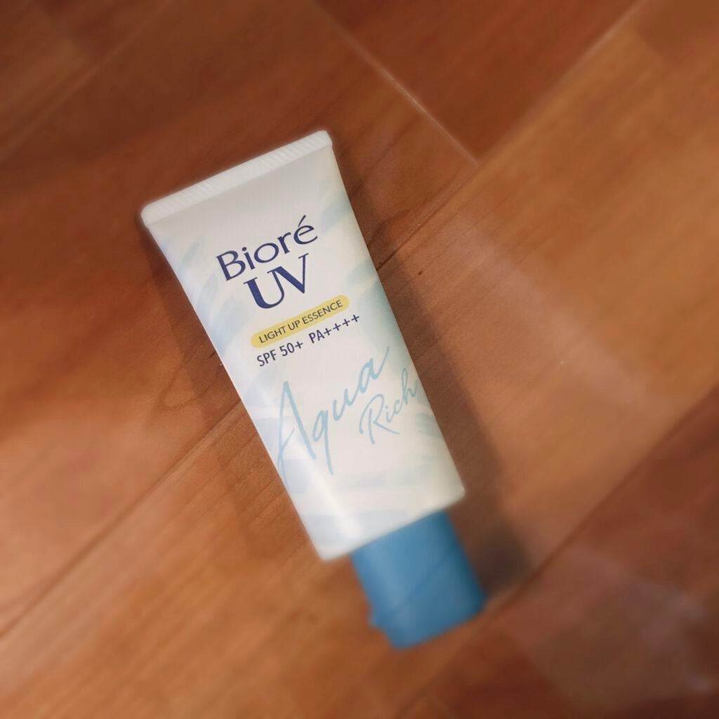 ビオレUV アクアリッチ ライトアップエッセンス/ビオレ/日焼け止めクリームを使ったクチコミ(2枚目)