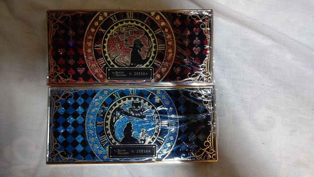 アリスドリームランドシリーズ 12色アイシャドウパレット（ZEESEA×大英博物館）/ZEESEA/アイシャドウパレットを使ったクチコミ（1枚目）