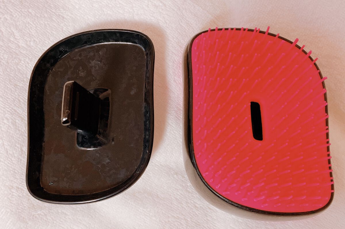 コンパクトスタイラー ピンク＆ブラック/TANGLE TEEZER/ヘアブラシを使ったクチコミ（2枚目）